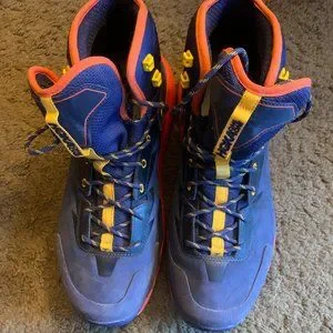 HOKA One One Kaha Gore-Tex GORE-TEX Men\'s Size 13 Patriot Blue/Mandarin Red HOKA ONE ONE Men main image 2